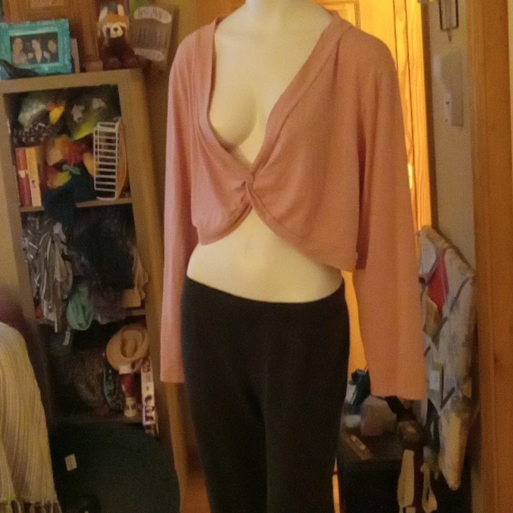 Twist front crop top